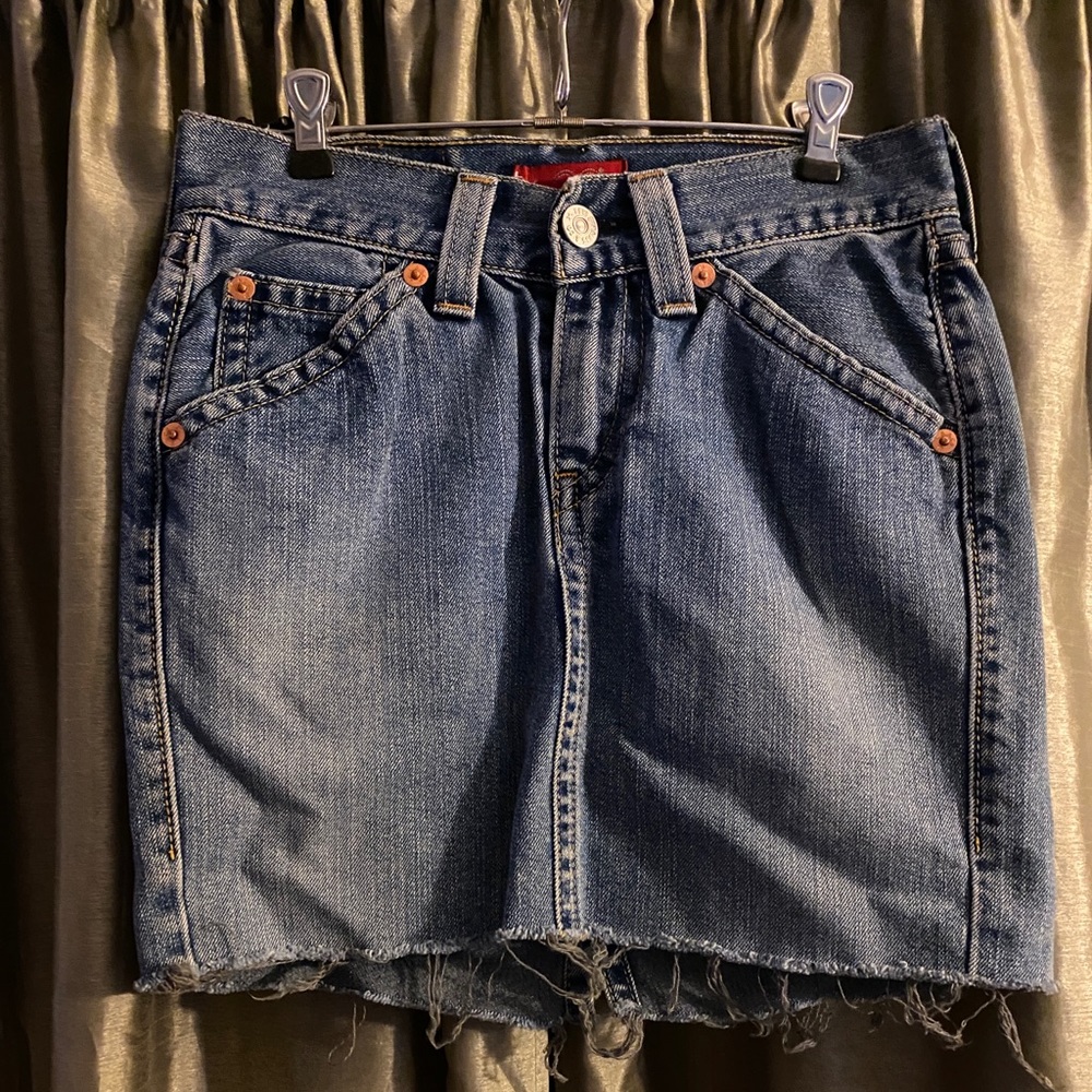 Levi’s blue denim skirt